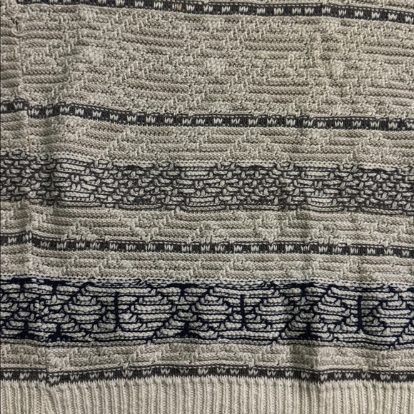 Jantzen Cream and Black Knit Sweater - Picture 3 of 5
